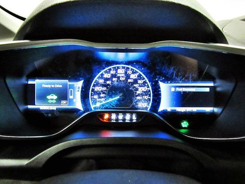 Used 2017 Ford C-MAX SE image 15