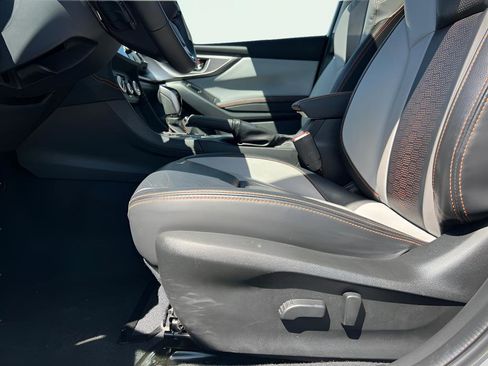 Used 2023 Subaru Crosstrek 2.5i Limited AWD/4WD image 43