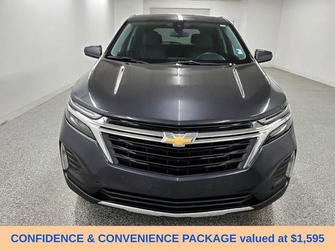 Used 2023 Chevrolet Equinox LT image 2