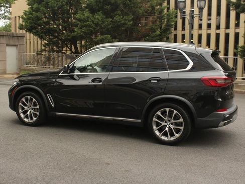 Used 2019 BMW X4 xDrive30i AWD/4WD image 9
