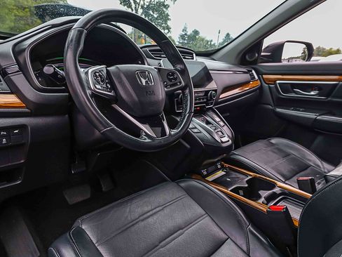 Used 2020 Honda CR-V Touring image 7