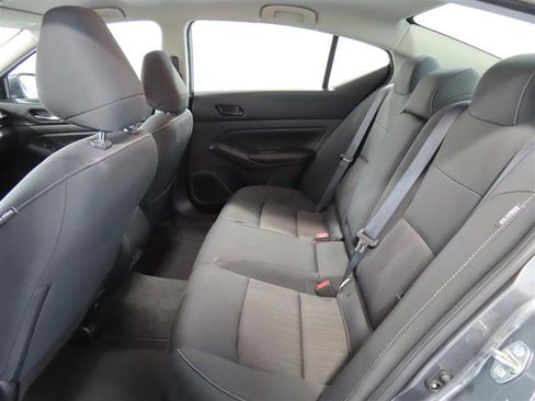 Used 2025 Nissan Altima 2.5 SV AWD/4WD image 29