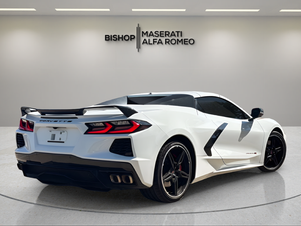 Used 2022 Chevrolet Corvette Stingray Preferred Conv w/ Z51 Performance Package RWD image 8