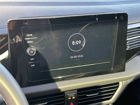 Certified 2025 Volkswagen Jetta S image 21