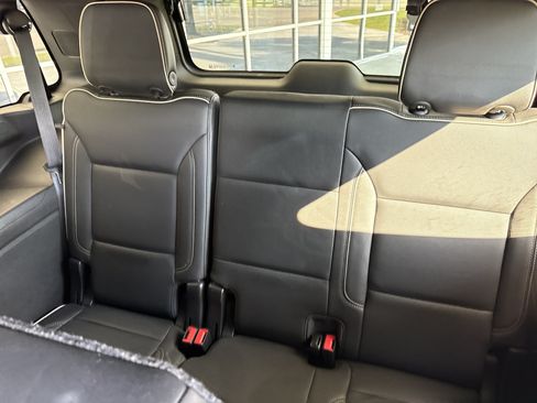 Used 2021 GMC Yukon SLT AWD/4WD image 30