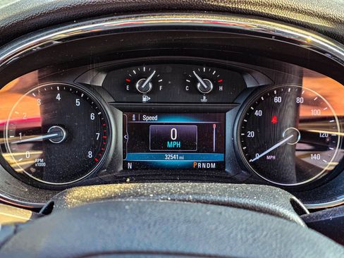 Used 2021 Buick Encore Preferred w/ Safety Package image 23