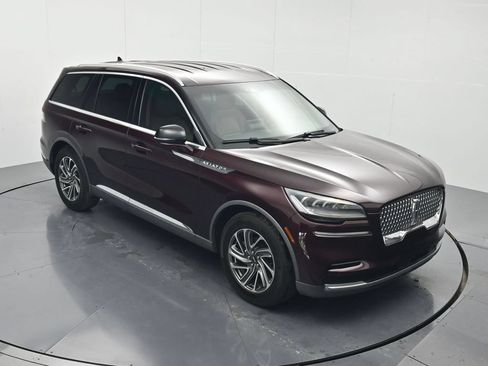 Used 2020 Lincoln Aviator 2WD w/ Class IV Trailer Tow Package image 30