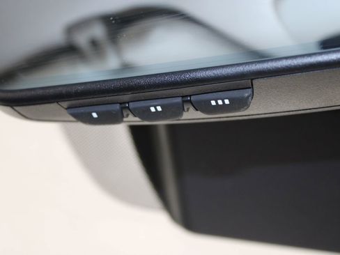 Used 2023 Kia Sorento S w/ Panoramic Sunroof Package image 35