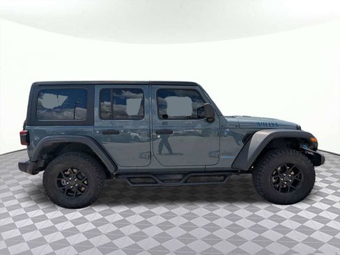 Used 2024 Jeep Wrangler Unlimited AWD/4WD image 2