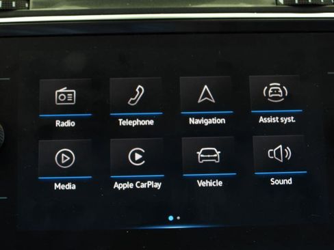 Used 2022 Volkswagen Tiguan SE R-Line image 70