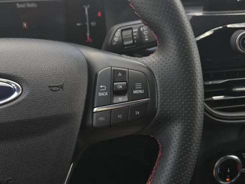 Used 2025 Ford Escape ST-Line FWD image 16