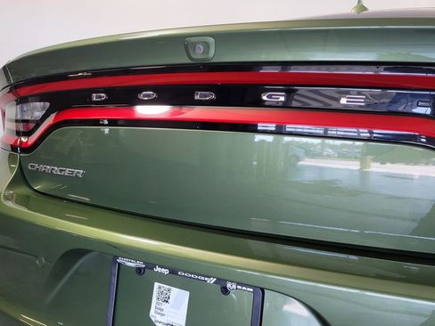 Used 2021 Dodge Charger SXT w/ Plus Group RWD image 8