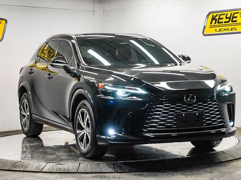 Used 2025 Lexus RX 350 FWD w/ Technology Package image 5