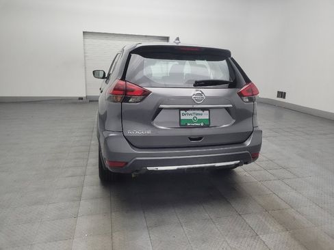 Used 2020 Nissan Rogue S FWD image 6