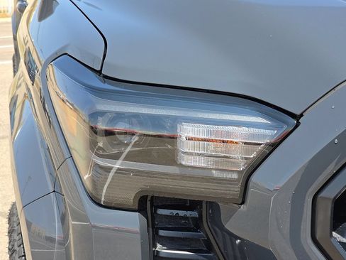 New 2026 Toyota Tacoma SR5 AWD/4WD image 8