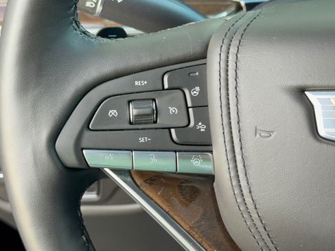 Used 2023 Cadillac Escalade Premium Luxury Platinum w/ LPO, Radiant Package AWD/4WD image 18