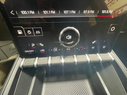 New 2026 GMC Terrain Elevation AWD/4WD image 17