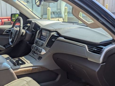 Used 2018 GMC Yukon Denali AWD/4WD image 37