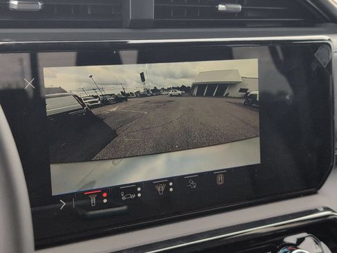 New 2026 GMC Sierra 1500 AT4 w/ AT4 Preferred Package AWD/4WD image 20
