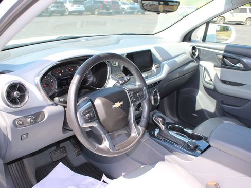 Used 2020 Chevrolet Blazer LT w/ Sound & Technology Package FWD image 22