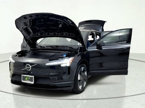 Used 2025 Volvo EX30 Plus w/ Protection Package Premier AWD/4WD image 13