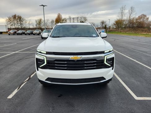 New 2026 Chevrolet Tahoe LS image 2