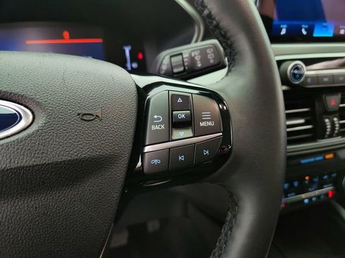 Used 2023 Ford Escape Active AWD/4WD image 18