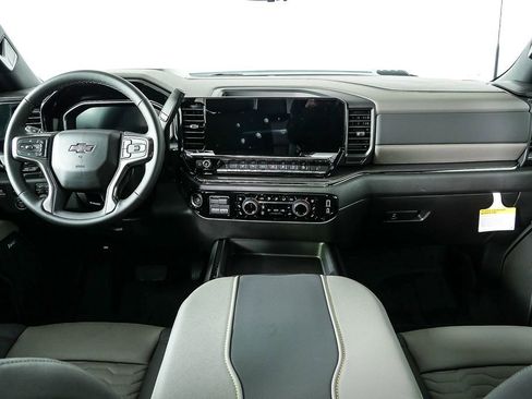 New 2026 Chevrolet Silverado 2500 ZR2 image 20