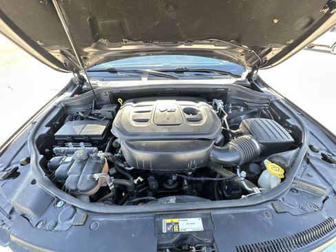 Used 2019 Jeep Grand Cherokee Limited AWD/4WD image 29