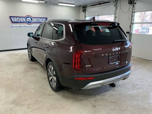 Used 2022 Kia Telluride S image 4