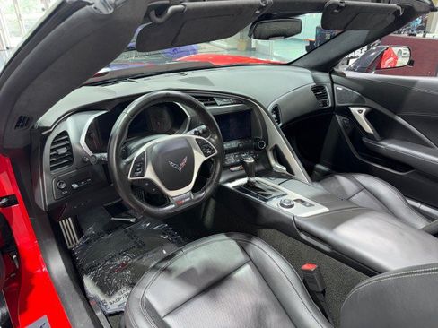 Used 2016 Chevrolet Corvette Z06 w/ 3LZ Preferred Equipment Group RWD image 3