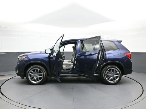 Certified 2023 Honda Passport EX-L image 43