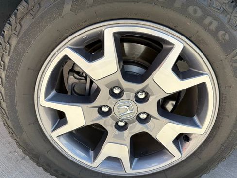 Used 2023 Honda Passport TrailSport image 10