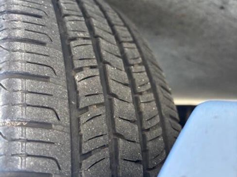 Used 2010 Honda Fit image 12