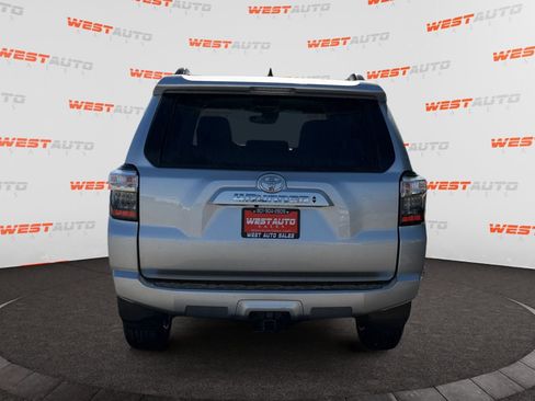 Used 2023 Toyota 4Runner SR5 AWD/4WD image 4