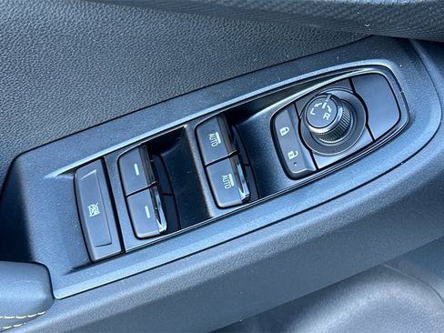 Certified 2025 Subaru Crosstrek 2.5i Sport w/ Popular Package #4A image 12