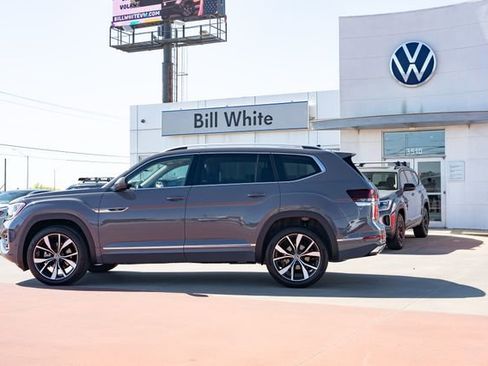 New 2026 Volkswagen Atlas SEL Premium R-Line AWD/4WD image 3