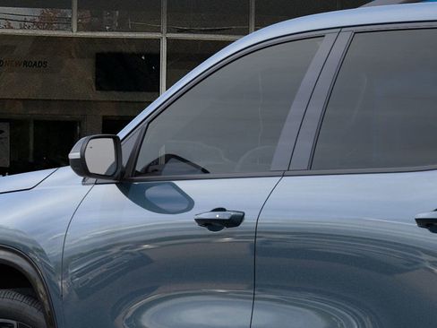 New 2026 Chevrolet Traverse RS image 12