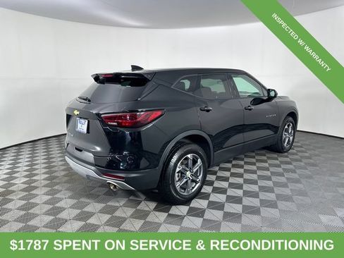 Used 2025 Chevrolet Blazer LT AWD/4WD image 8