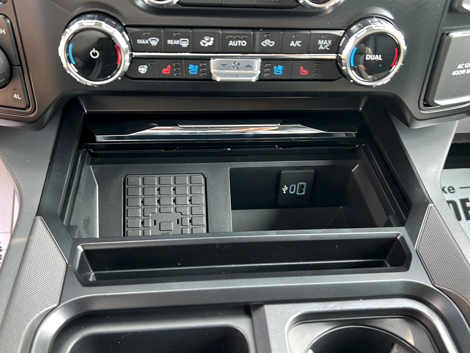New 2026 Ford F350 Lariat w/ Lariat Ultimate Package AWD/4WD image 11