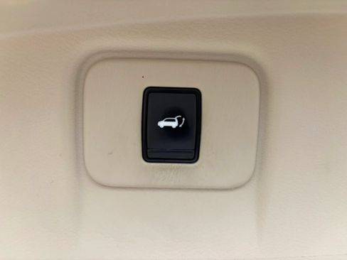 Used 2018 Nissan Murano Platinum FWD image 78