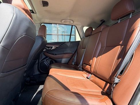 Used 2020 Subaru Outback Touring w/ Popular Package #2 image 9