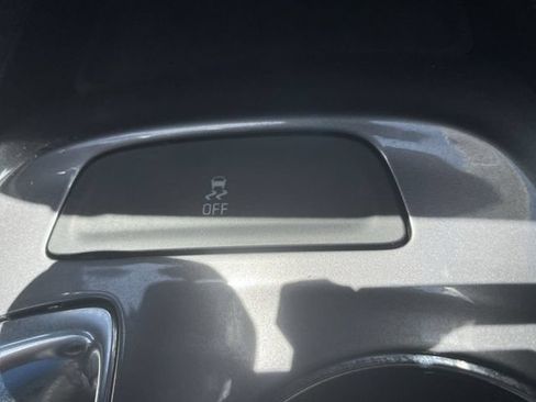 Used 2023 Chevrolet Malibu LT FWD image 17