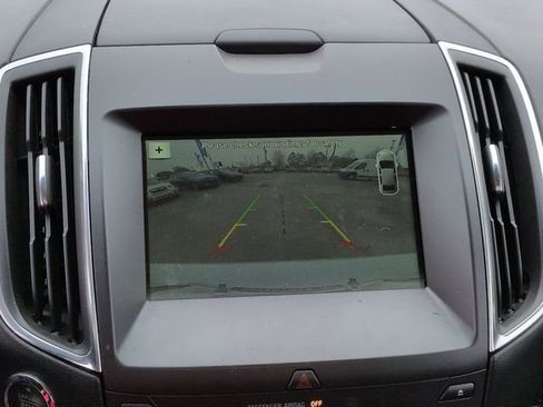 Used 2017 Ford Edge Titanium w/ Equipment Group 301A image 24