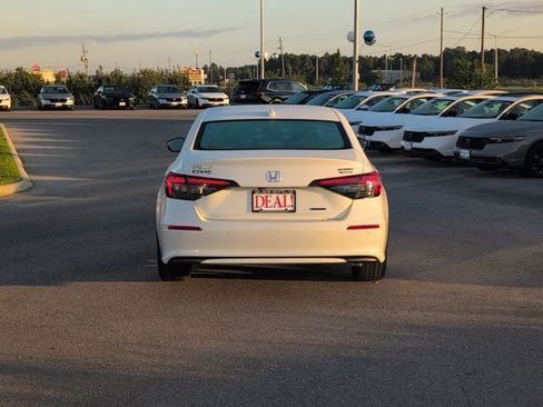 New 2026 Honda Civic Sport Touring image 4