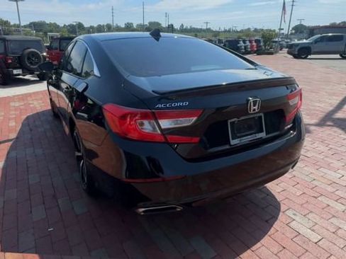 Used 2020 Honda Accord Sport image 9