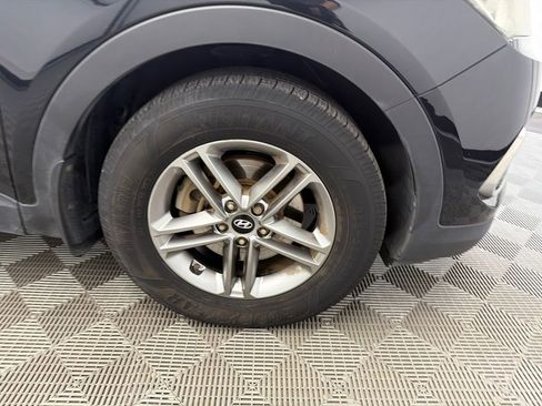 Used 2018 Hyundai Santa Fe Sport w/ 2.4L Value Package 02 image 13