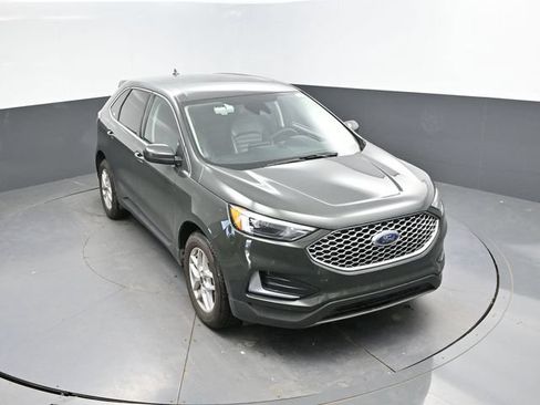 Used 2024 Ford Edge SEL AWD/4WD image 36
