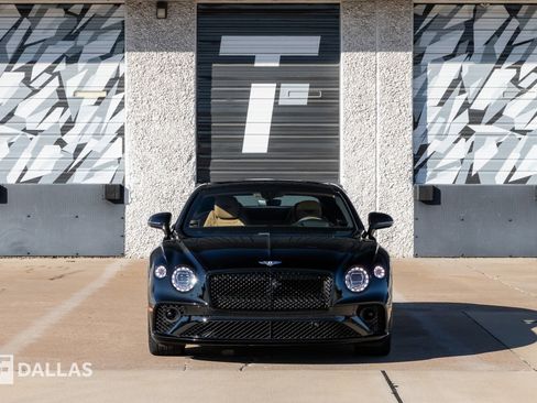 Used 2023 Bentley Continental GT V8 image 3