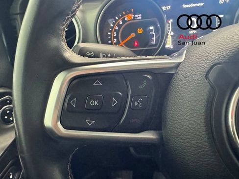 Used 2019 Jeep Wrangler Unlimited Sahara AWD/4WD image 19